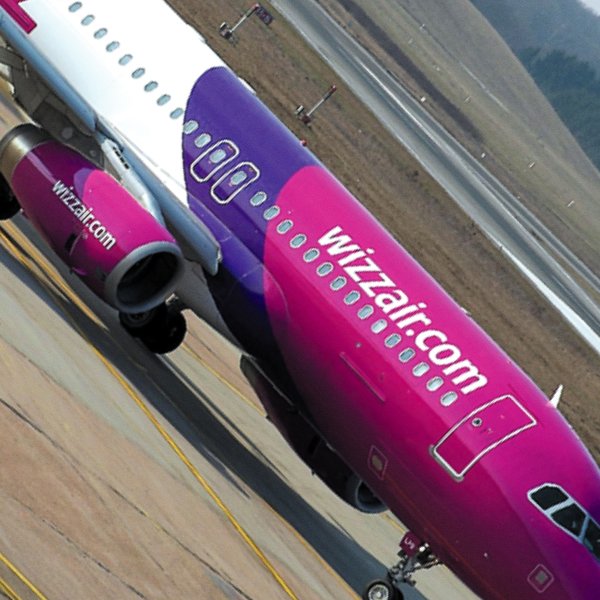 WIZZ AIRLINES IMAGE SMALL